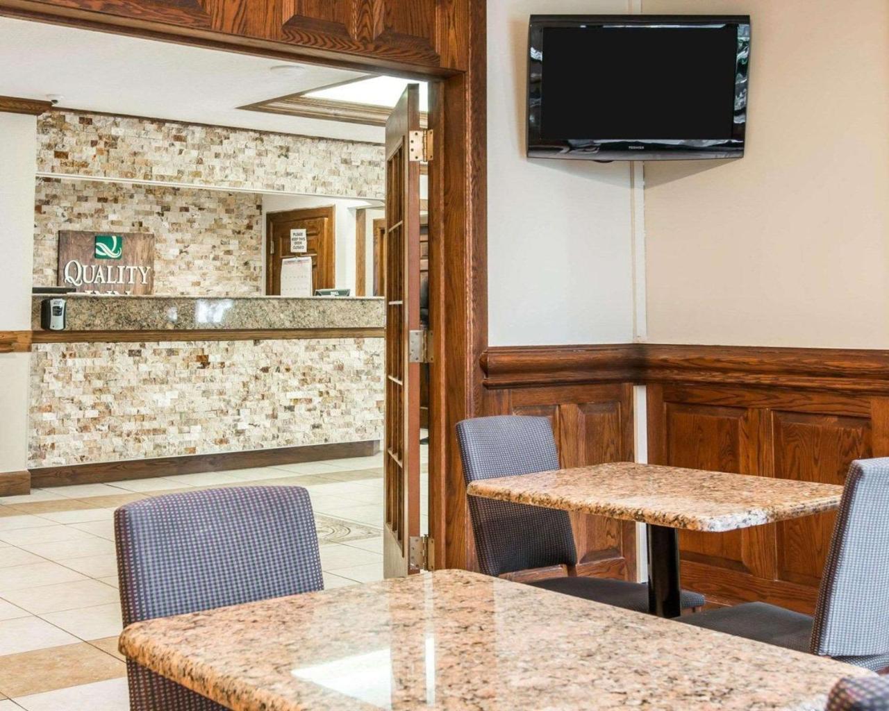 Quality Inn Southfield Esterno foto